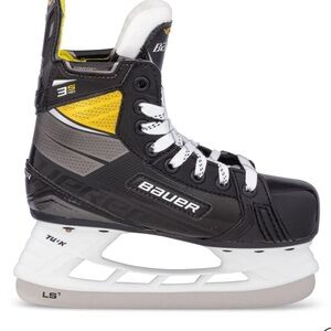 LIKE NEW in box Bauer Supreme 3S Pro Youth Hockey Skates 11.5